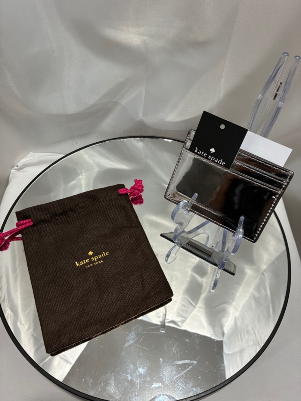 kate spade Silver Metallic Card Case with Dust Bag NWT - Picture 5 of 5